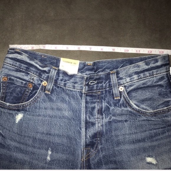 Levi’s 501 - Picture 2 of 3